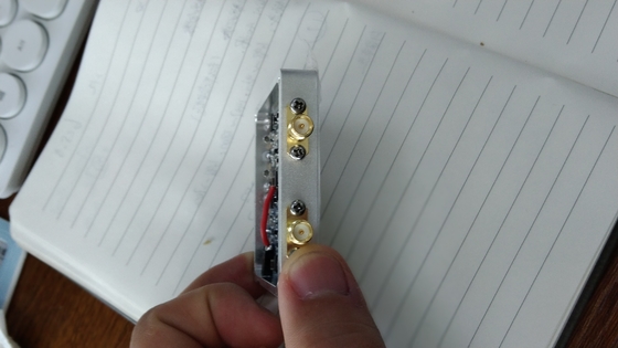 Amplificateur RF bidirectionnel à double fréquence 2,4 GHz 5,8 GHz 4W avec amplification du signal