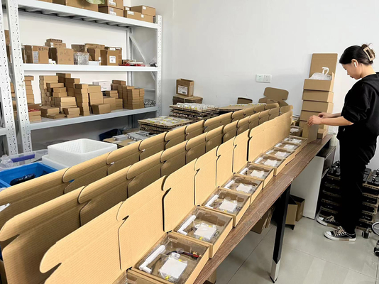 Amplificateur de signal bidirectionnel de drone de 36 dBm pour les clients de l'ingénierie