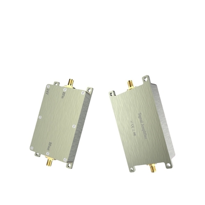 Module d'amplificateur RF 40W personnalisable 37dB Gain 5,8GHz Pour le renforcement du signal WiFi des drones